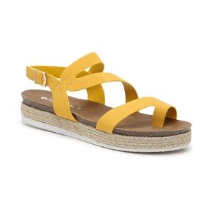 PATRIZIA by SPRING STEP
Kalissa Platform Sandal